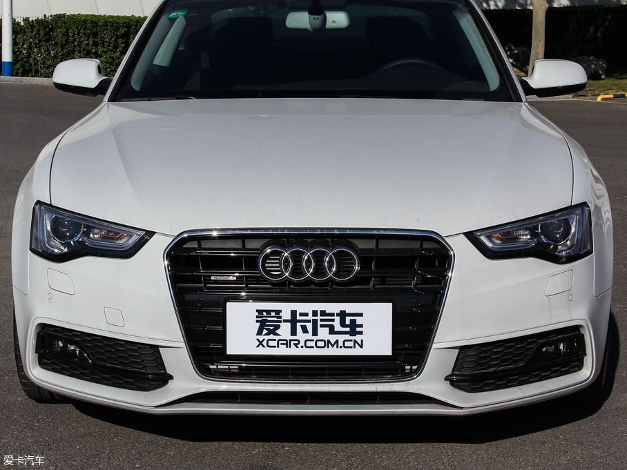 2016WA5 Coupe 45 TFSI quattro