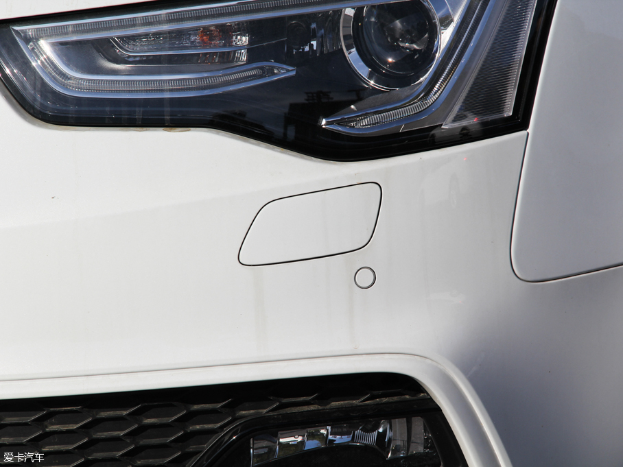 2016?yun)WA5 Coupe 45 TFSI quattro