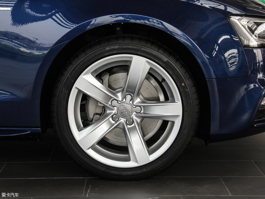 2016?yun)WA5 Coupe 45 TFSI M(jn)ȡ