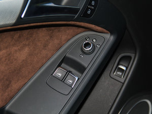 201645 TFSI quattro {܇ƅ^	