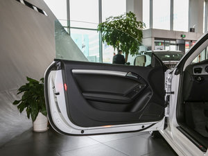 2016Ŀ 45TFSI m {λ܇T