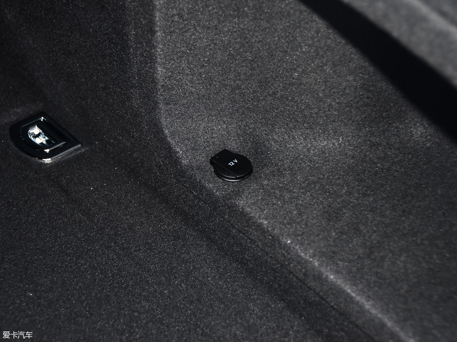 2016?yun)WA5 45 TFSI