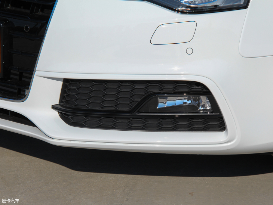 2016?yun)WA5 45 TFSI quattro