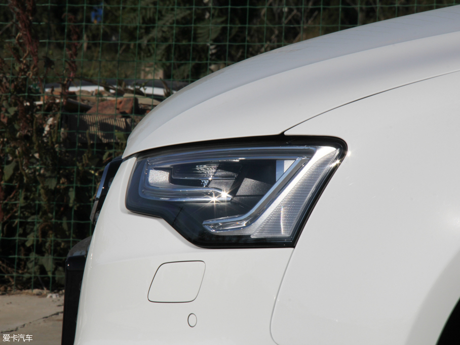 2016?yun)WA5 45 TFSI quattro