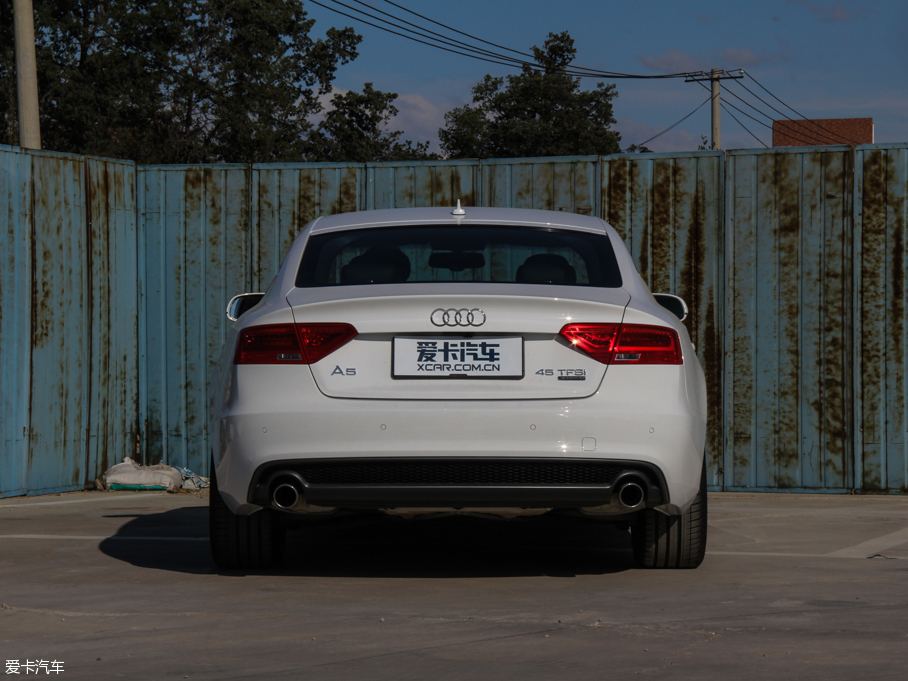 2016?yun)WA5 45 TFSI quattro