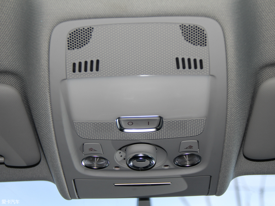 2016?yun)WA5 45 TFSI quattro