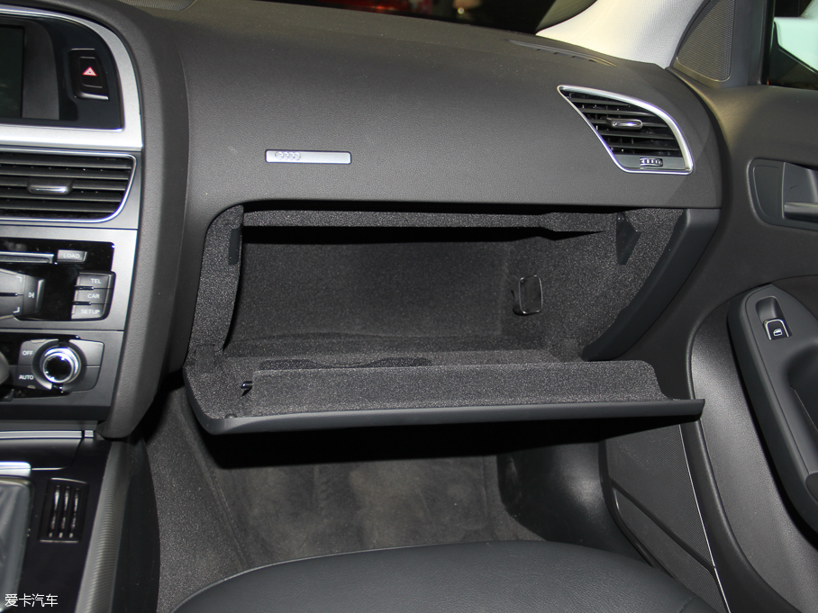 2016?yun)WA5 45 TFSI quattro