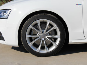 201645 TFSI quattro ݆Ȧ