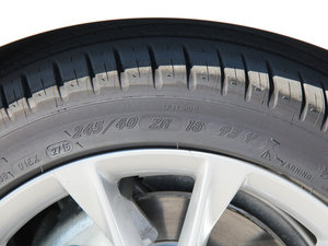 201645 TFSI quattro ݆̥ߴ