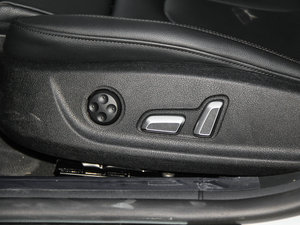 201645 TFSI quattro {{