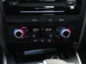 201645 TFSI quattro {{