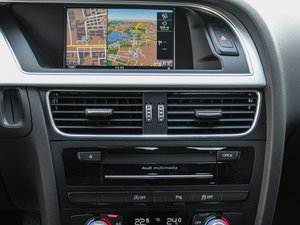 201645 TFSI quattro {L