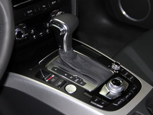 2016款改款 45 TFSI quattro 换挡杆