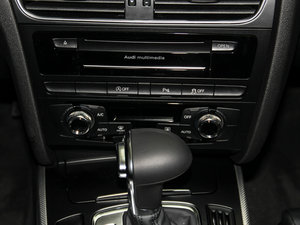 2016Ŀ 45 TFSI quattro {{