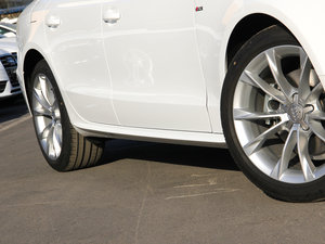 2016Ŀ 35 TFSI (x)(ji)^