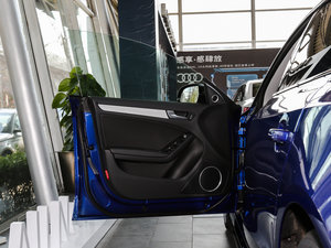 2016款改款 45 TFSI quattro 驾驶位车门