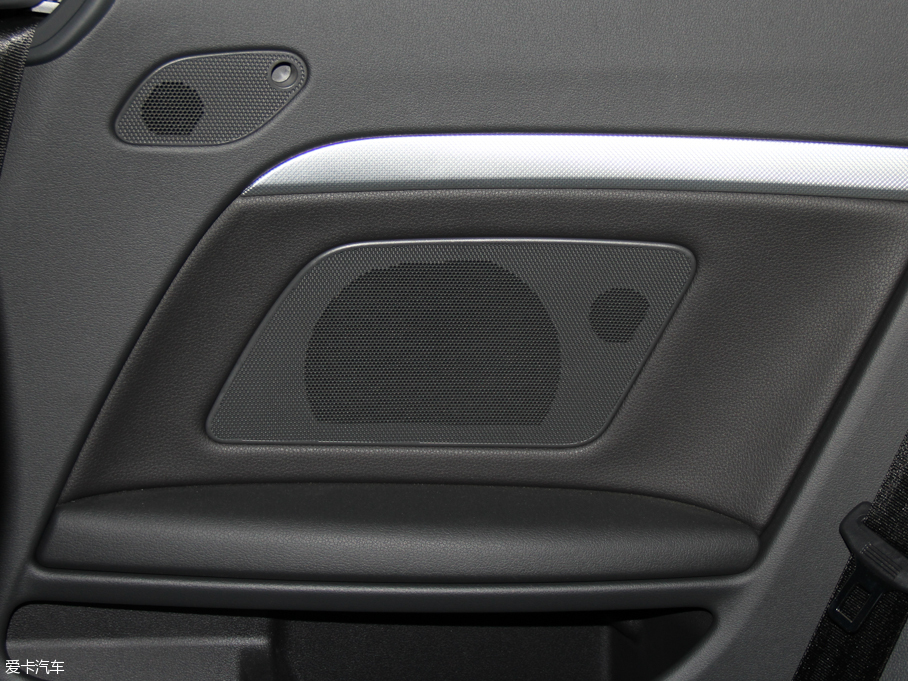 2016��W��A5 Cabriolet 45 TFSI ���m��