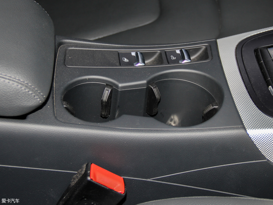 2016��W��A5 Cabriolet 45 TFSI ���m��