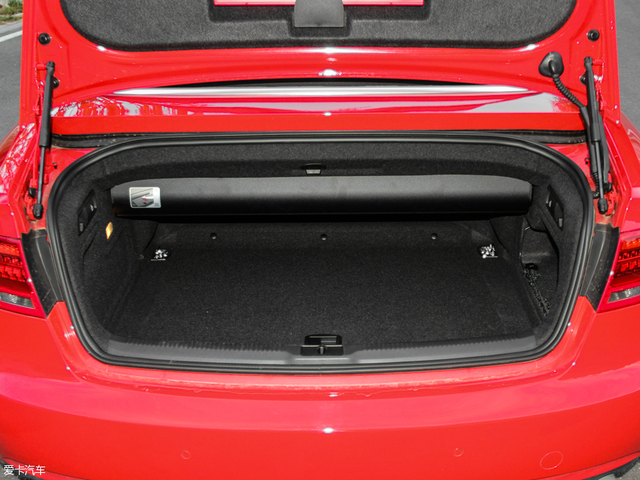 2016��W��A5 Cabriolet 45 TFSI ���m��