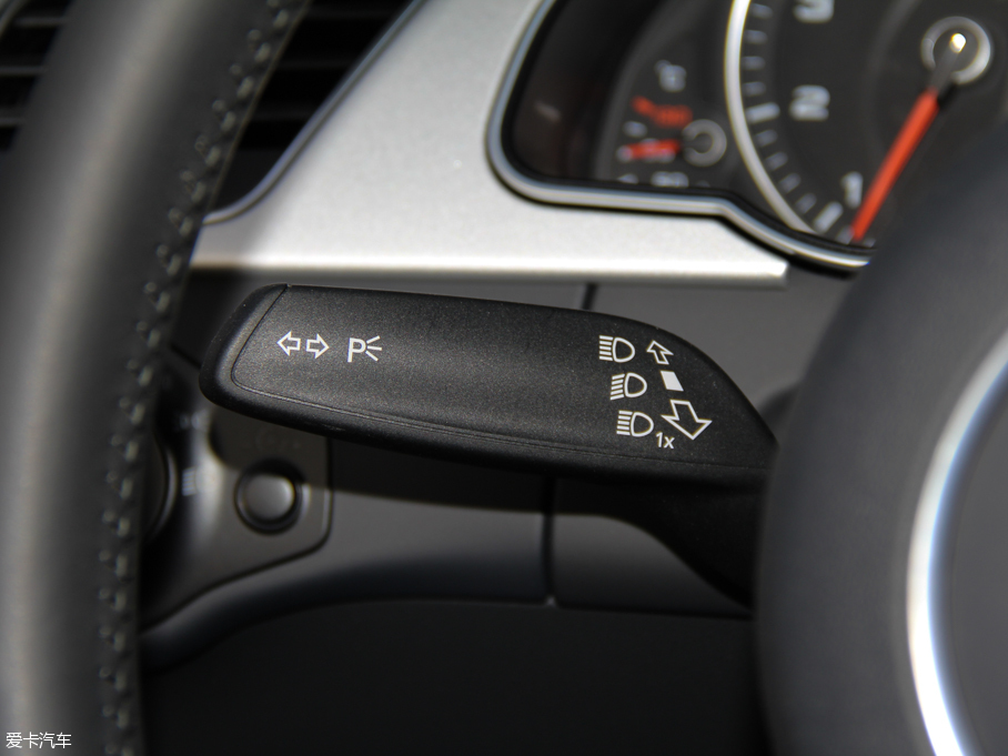 2016��W��A5 Cabriolet 45 TFSI ���m��