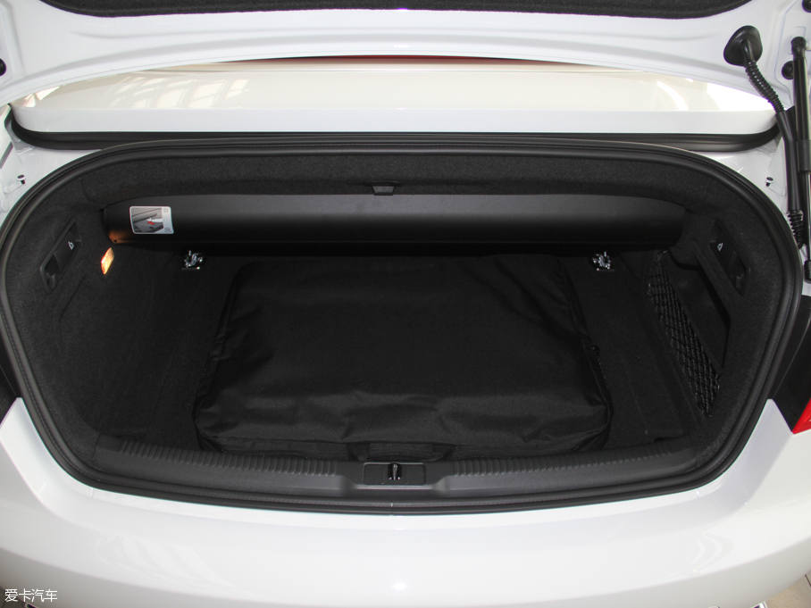 2016��W��A5 Cabriolet �Ŀ� 45TFSI ���m��