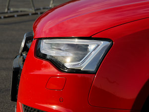 2016��45 TFSI ���m�� �������^