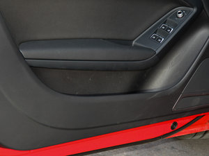 2016��45 TFSI ���m�� ǰ�T������g