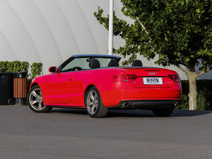 2016��45 TFSI ���m�� ���w���^