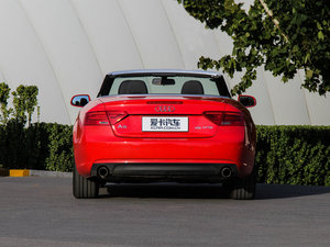 2016��45 TFSI ���m�� ���w���^