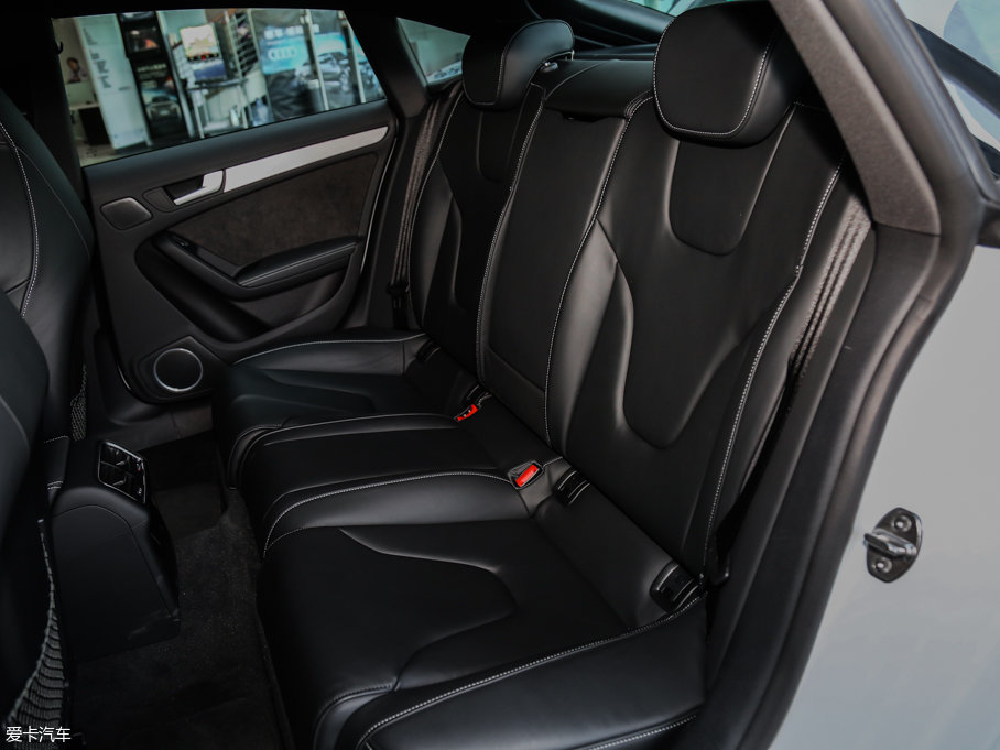 2016?yun)WS5 3.0TFSI quattro Sportback