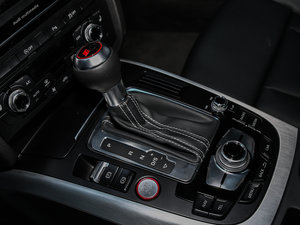 2016款3.0TFSI quattro Sportback 换挡杆