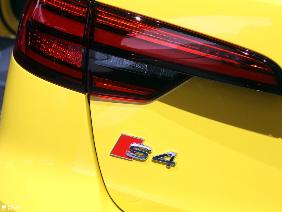 2016��W��S4 Avant