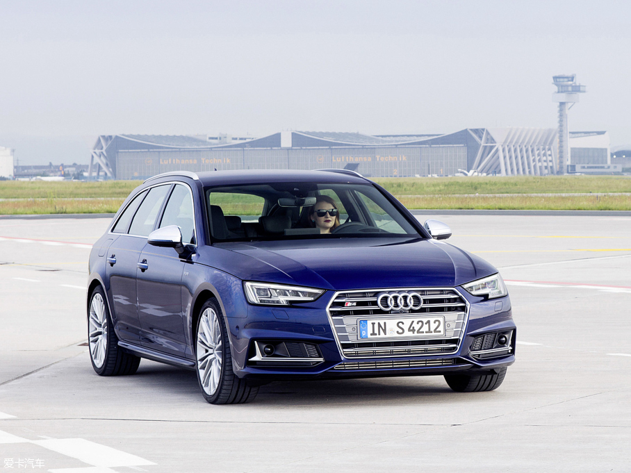 2016��?yu��n)W��S4 Avant