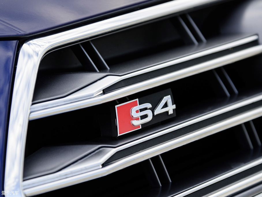 2016��?yu��n)W��S4 Avant