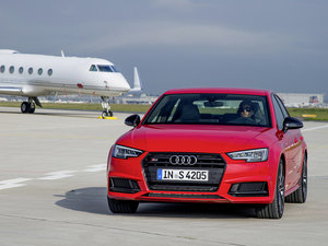 2016��Limousine ���w���^