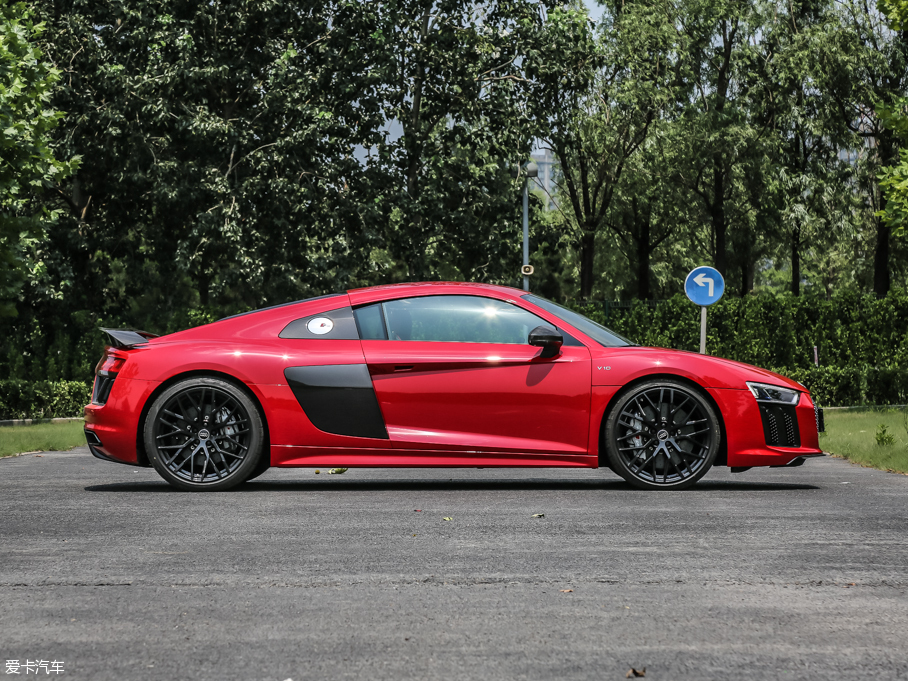 2016?yun)WR8 V10 Performance