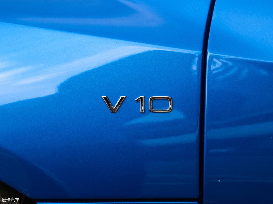 2016WR8 V10 Performance