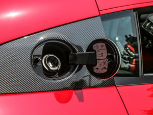 2016V10 Performance w