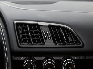 2016V10 Performance {L