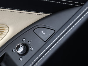 2016V10 Performance п؅^