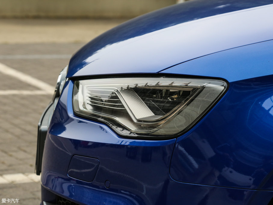 2016WS3 2.0TFSI Limousine