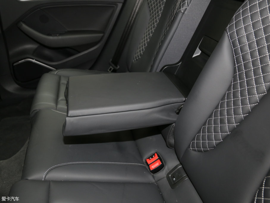 2016WS3 2.0TFSI Limousine