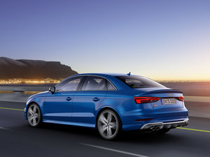 20172.0TFSI Limousine w^