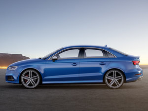 20172.0TFSI Limousine w^