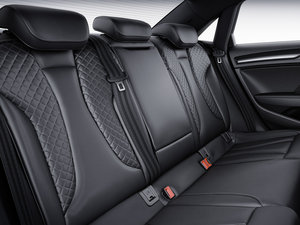 20172.0TFSI Limousine g