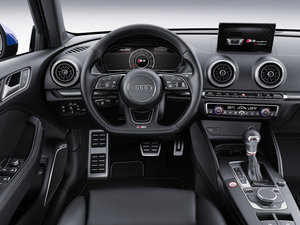 20172.0TFSI Limousine п؅^(q)