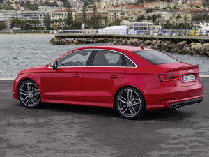 20162.0TFSI Limousine w^