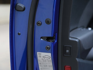 20162.0TFSI Limousine g