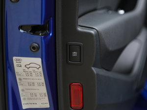 20162.0TFSI Limousine g