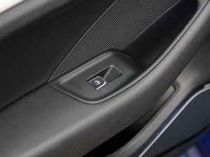 20162.0TFSI Limousine п؅^